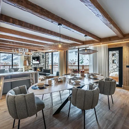 Penthouse View - Les Covarel